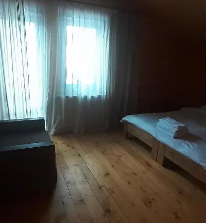біла хата Iltsi